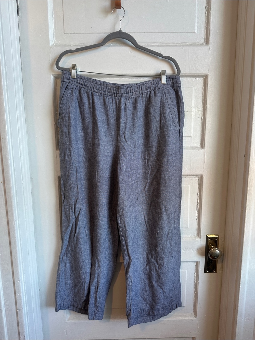 Old Navy Women's Relaxed Drawstring Linen-Blend Pants - Chambray